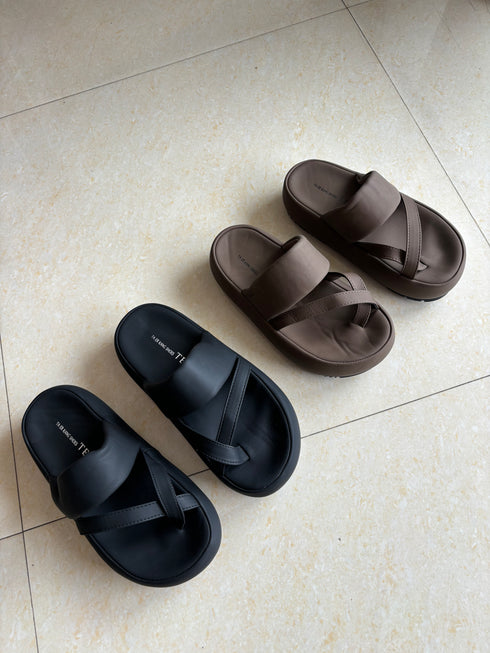 Women Casual Thong Slid on Platform Sandals